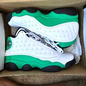 AIR JORDAN 13 RETRO GS 6.5Y USED IN AMAZING CONDITION